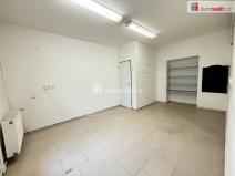 Pronájem kanceláře, Kralupy nad Vltavou, Palackého nám., 18 m2
