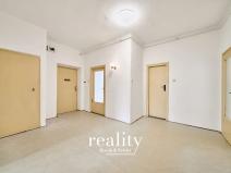 Prodej bytu 4+1, Jihlava, Tolstého, 98 m2