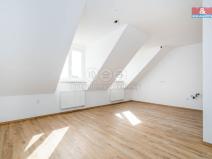 Pronájem bytu 1+kk, Třebechovice pod Orebem, Masarykovo náměstí, 41 m2