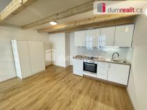 Pronájem bytu 1+kk, Praha - Smíchov, Na Valentince, 45 m2