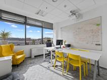 Pronájem kanceláře, Praha - Holešovice, U garáží, 1991 m2