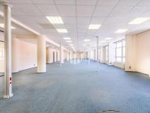Pronájem kanceláře, Praha - Holešovice, Na Maninách, 3000 m2
