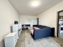 Prodej bytu 2+1, Sokolov, Spartakiádní, 61 m2