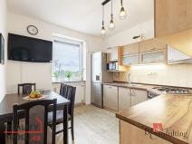 Prodej bytu 3+1, Tvrdonice, Družstevní, 68 m2