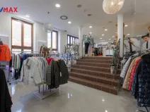 Prodej obchodního prostoru, Karlovy Vary, Divadelní náměstí, 115 m2