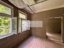 Prodej půdního prostoru, Karlovy Vary, Sadová, 150 m2