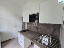 Pronájem bytu 3+1, Praha, Na Pankráci, 75 m2
