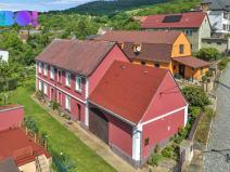 Prodej rodinného domu, Dolní Zálezly, Dlážděná, 180 m2