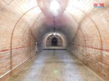 Prodej vinného sklepa, Moravany, 200 m2