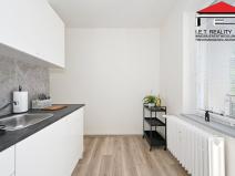 Prodej bytu 2+1, Brno, Došlíkova, 47 m2