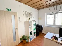 Pronájem kanceláře, České Budějovice, Rudolfovská tř., 180 m2