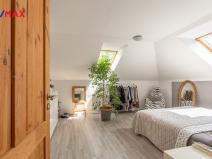 Prodej rodinného domu, Lom, Komenského, 300 m2