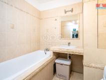Prodej bytu 3+1, Český Krumlov - Domoradice, Urbinská, 71 m2