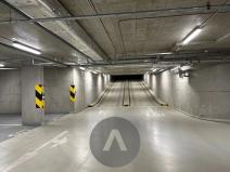 Pronájem garážového stání, Brno, U Červeného mlýna, 16 m2