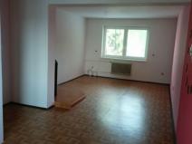 Prodej bytu 3+1, Zdounky, Farská, 81 m2
