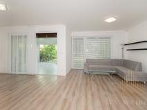 Pronájem rodinného domu, Praha - Březiněves, Na poli, 150 m2
