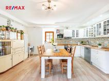 Prodej rodinného domu, Zbiroh, 180 m2