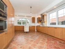 Pronájem rodinného domu, Praha - Nebušice, Ke strži, 400 m2