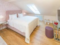 Prodej bytu 3+kk, Karlovy Vary, Vřídelní, 105 m2