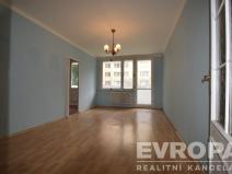 Prodej bytu 3+1, Kolín - Kolín II, Tisovecká, 77 m2