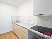 Prodej bytu 2+kk, Praha - Bohnice, Radomská, 45 m2