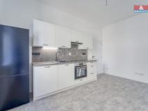 Prodej bytu 2+kk, Plzeň - Doudlevce, Šípková, 47 m2