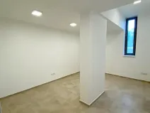 Prodej obchodního prostoru, Luhačovice, Rumunská, 30 m2