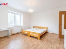 Pronájem bytu 1+kk, Praha - Suchdol, Suchdolská, 30 m2