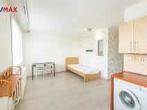 Pronájem bytu 1+1, Slaný, Na Vavřinci, 34 m2