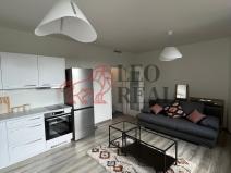 Pronájem bytu 1+kk, Praha - Modřany, Komořanská, 35 m2