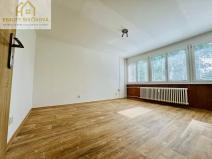Pronájem bytu 1+kk, Hradec Králové, Severní, 28 m2