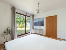 Pronájem bytu 2+1, Praha - Kobylisy, U třešňovky, 74 m2