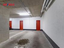 Prodej garážového stání, Praha - Hlubočepy, Vítové, 29 m2
