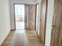 Pronájem bytu 2+1, Moravský Krumlov, Komenského, 80 m2