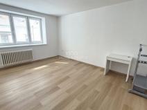 Pronájem bytu 2+1, Moravský Krumlov, Komenského, 80 m2