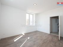 Pronájem bytu 3+kk, Hradec Králové - Kukleny, Pražská třída, 66 m2