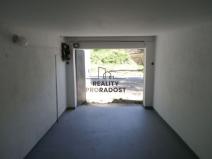 Pronájem garáže, Znojmo, Kuchařovická, 17 m2