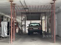 Pronájem garážového stání, Praha - Střížkov, Lovosická, 11 m2
