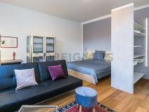 Pronájem bytu 2+kk, Praha, Eliášova, 47 m2