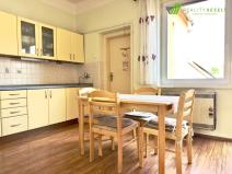 Prodej rodinného domu, Hodonín, Masarykovo nám., 260 m2