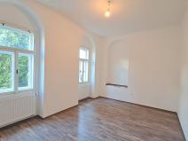 Prodej bytu 4+1, Karlovy Vary, Zámecký vrch, 118 m2