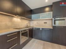 Prodej bytu 3+1, Kladno - Kročehlavy, Děčínská, 68 m2