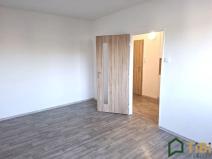 Pronájem bytu 2+kk, Hodonín, třída Bří Čapků, 31 m2