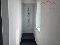 Pronájem bytu 1+kk, Chomutov, Žižkovo náměstí, 34 m2