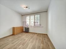 Pronájem bytu 3+1, Jindřichův Hradec, sídliště Vajgar, 78 m2