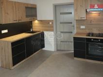 Pronájem bytu 4+1, Živanice, 120 m2