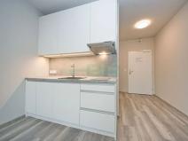 Pronájem bytu 1+kk, Praha - Střížkov, Děčínská, 23 m2