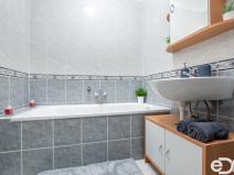 Pronájem bytu 2+kk, Holice, Na Mušce, 45 m2