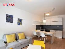 Pronájem bytu 2+kk, Praha - Kobylisy, Čumpelíkova, 64 m2