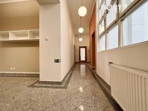 Pronájem kanceláře, Praha - Žižkov, Sladkovského náměstí, 245 m2